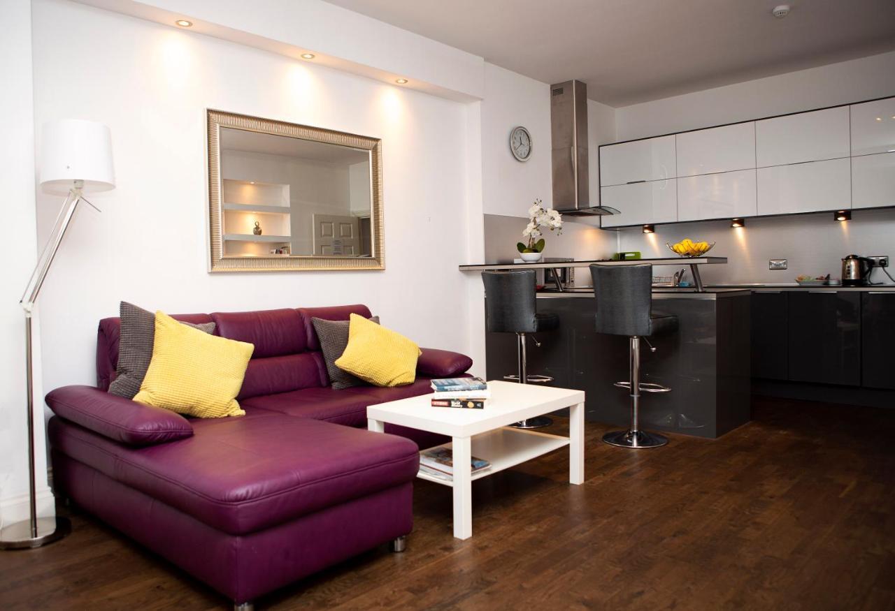 Apt 1, Trafalgar Square 1St Floor By Indigo Flats London Exterior foto